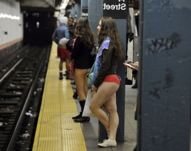 Hvordan å ri New York City subway. Kontroller at du har riktig kost.