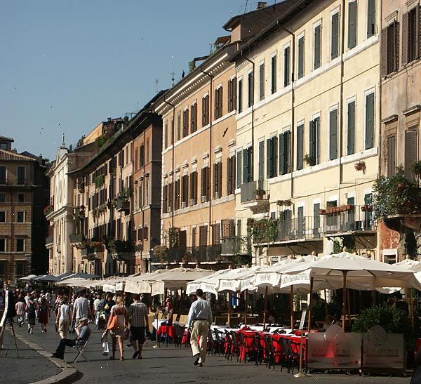 Hvordan å tilbringe tre dager i Roma. Ankomme tidlig på byen på den første morgenen med fly, buss, etc.